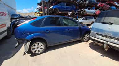 Ford Focus Berlina (CAP)(08.2004->)