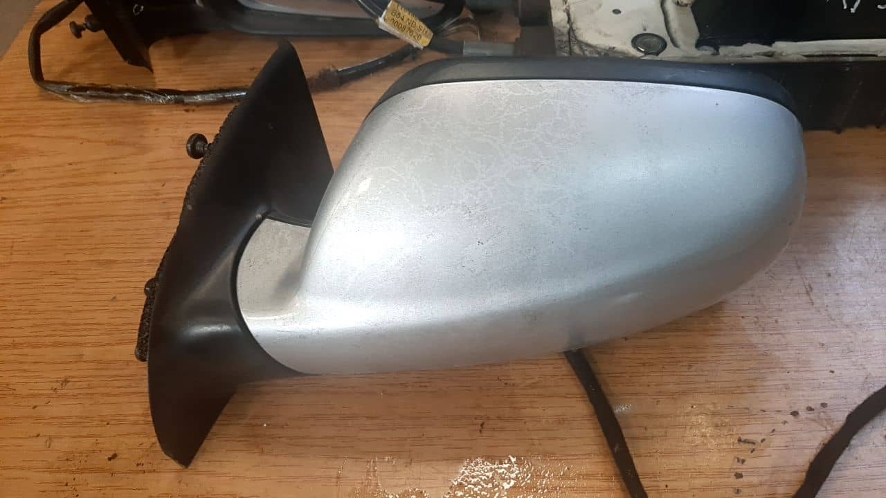 RETROVISOR IZQUIERDO