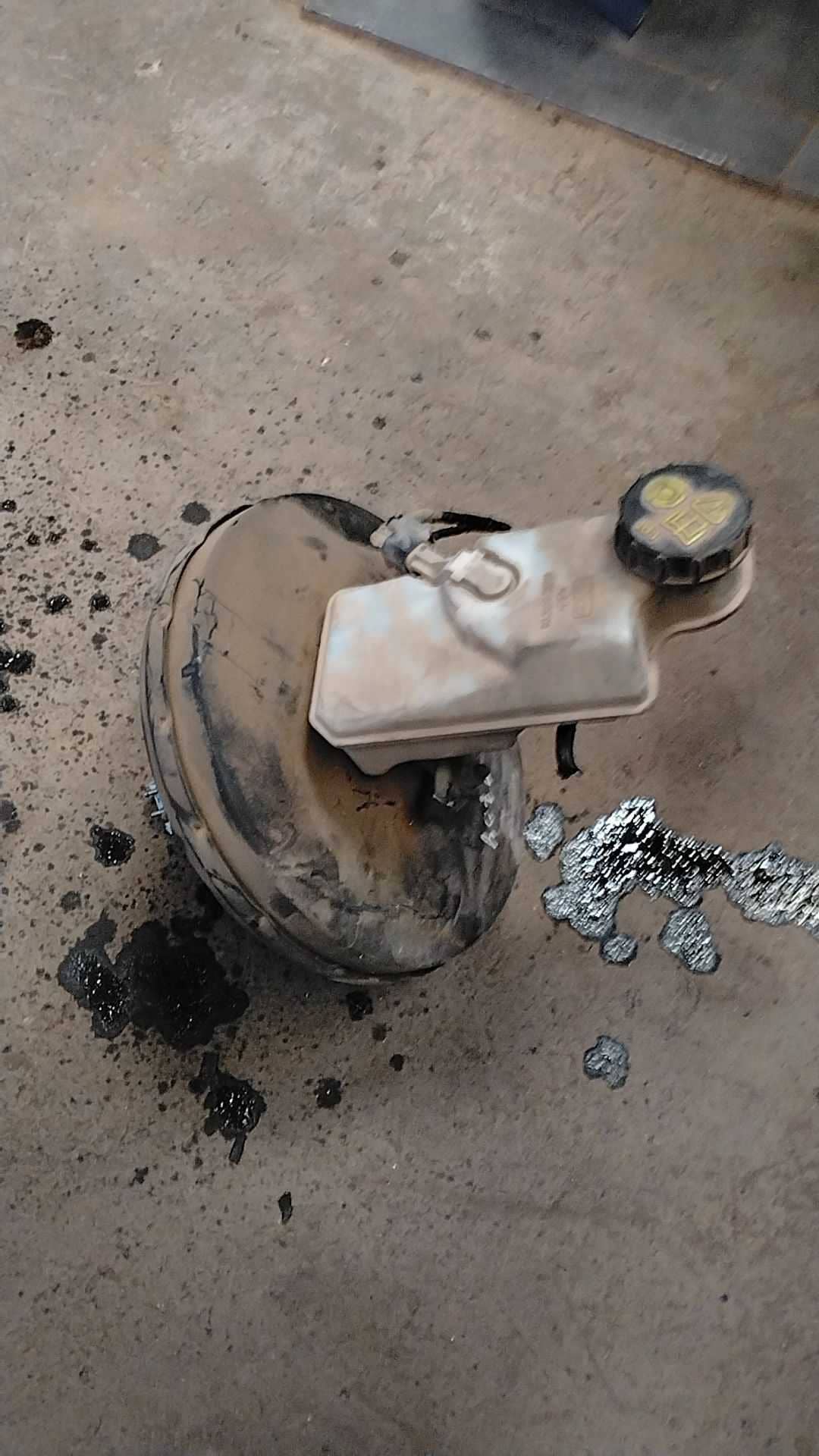 SERVOFRENO CON BOMBA