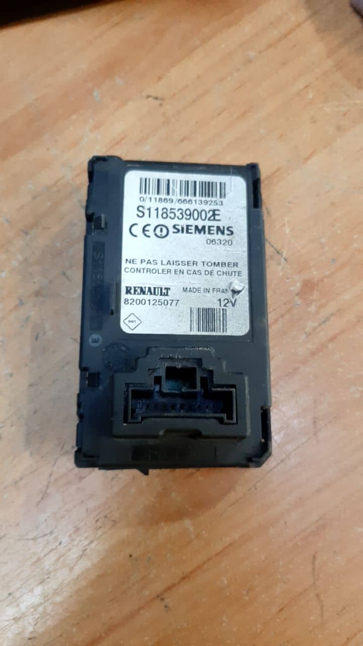 CONMUTADOR DE ARRANQUE