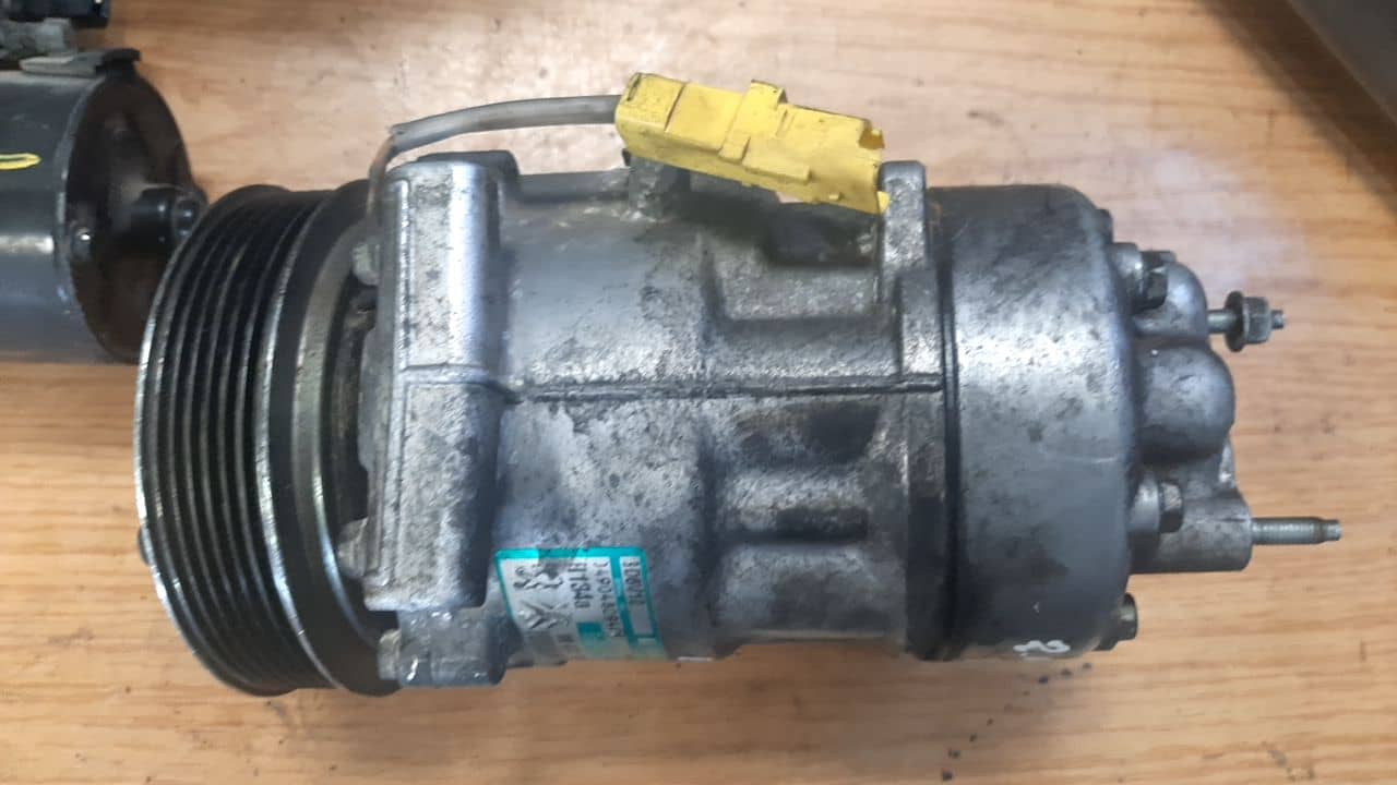 COMPRESOR AIRE ACONDICIONADO