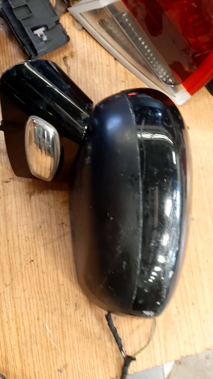 RETROVISOR IZQUIERDO