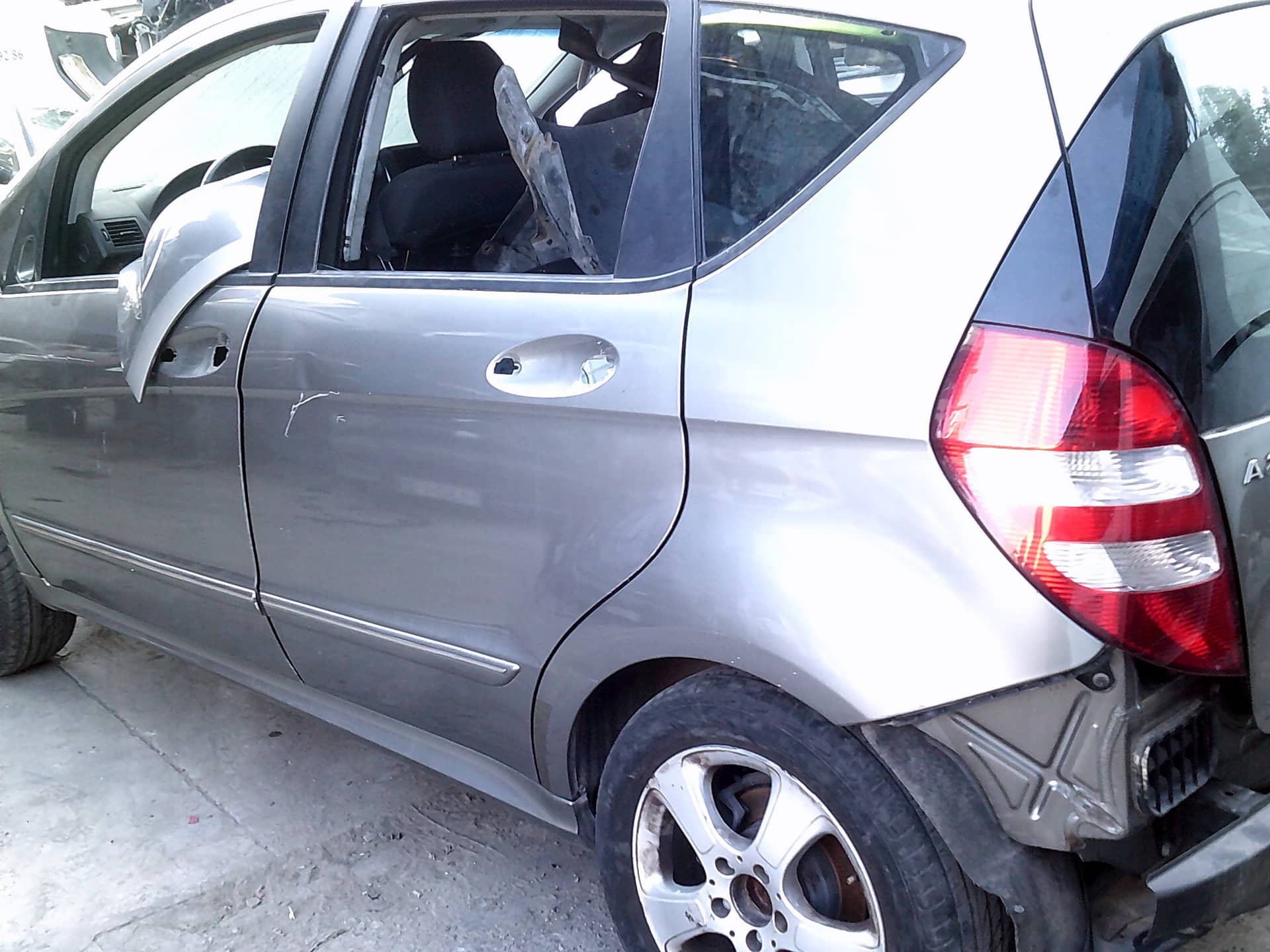 Mercedes-Benz A (BM 169)(06.2004->)