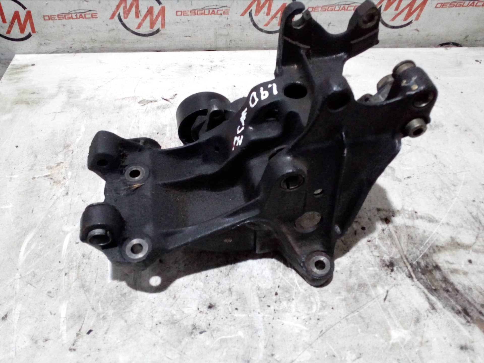 SOPORTE ALTERNADOR