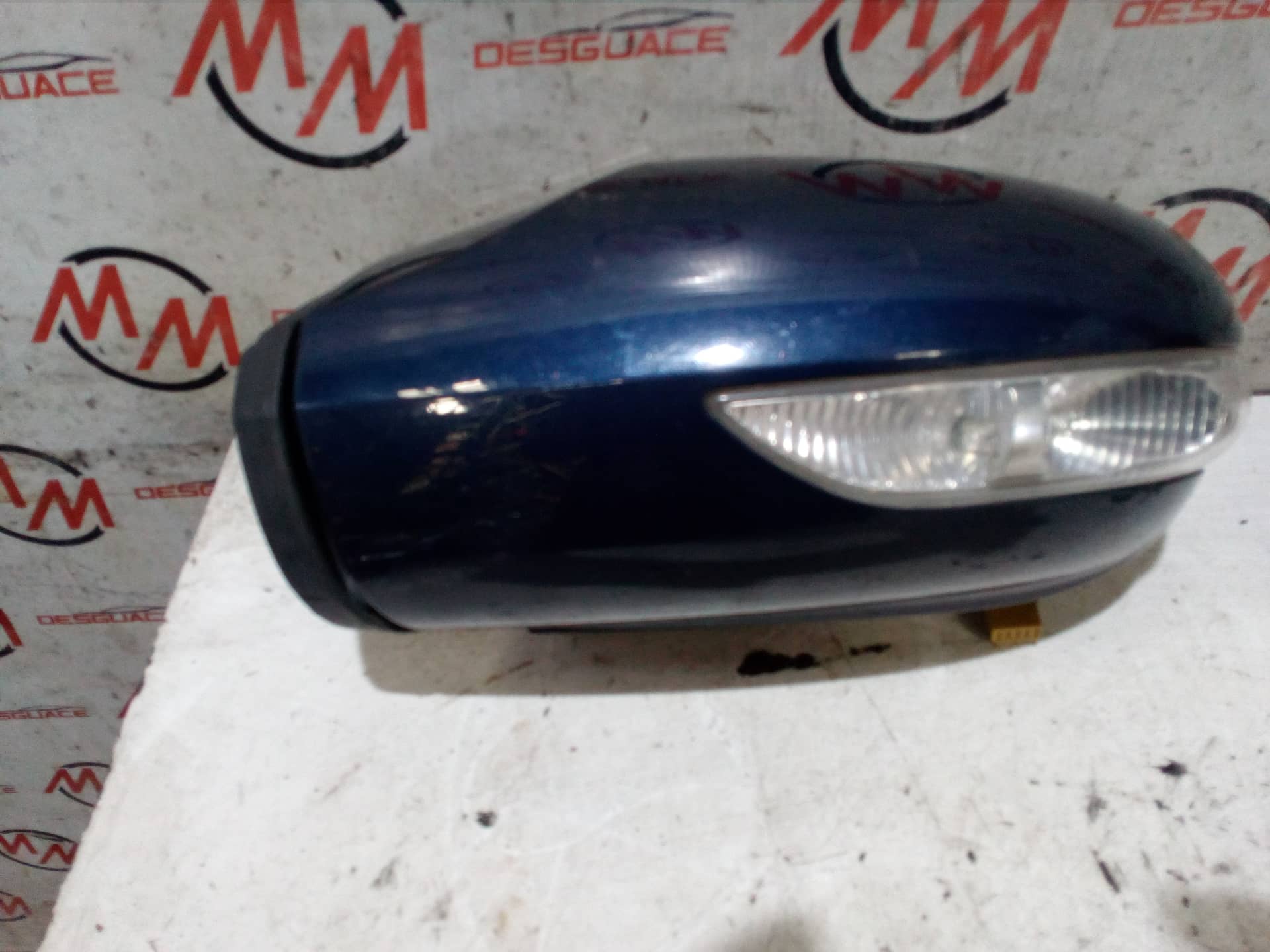 RETROVISOR IZQUIERDO
