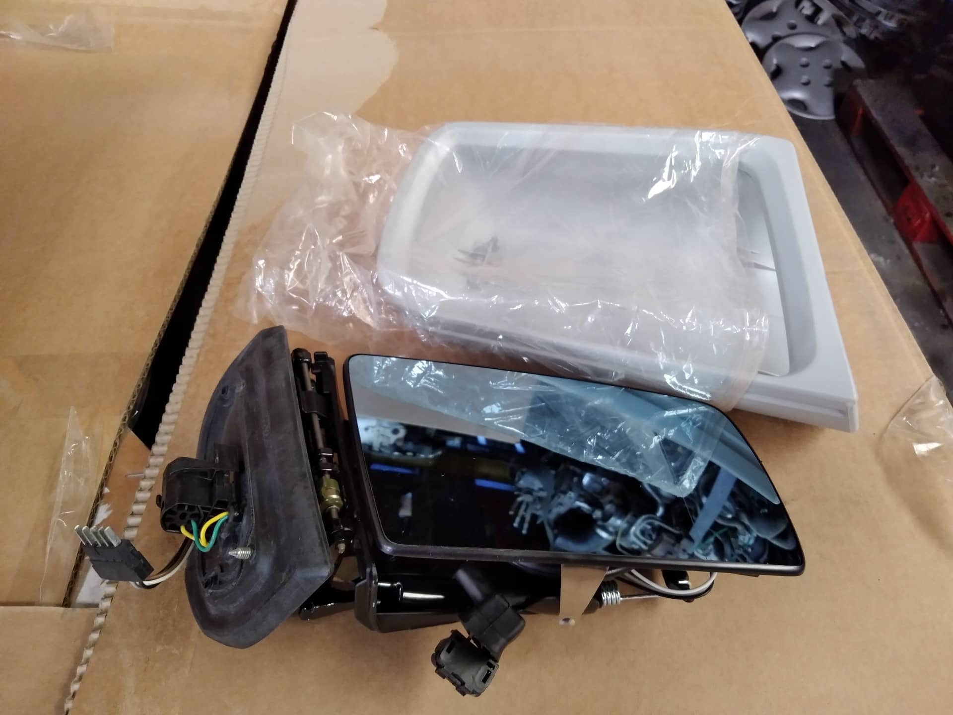 RETROVISOR DERECHO