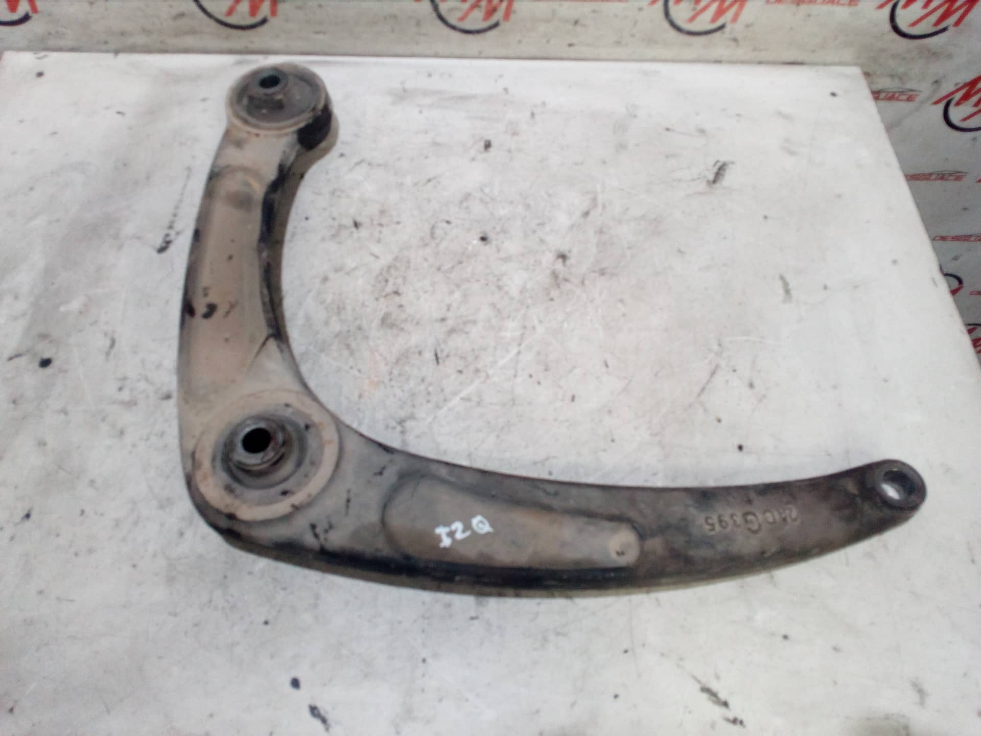 BRAZO SUSPENSION INFERIOR DELANTERO IZQUIERDO