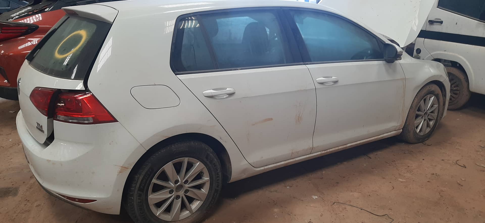 Volkswagen Golf VI (5K1)(10.2008->2012)