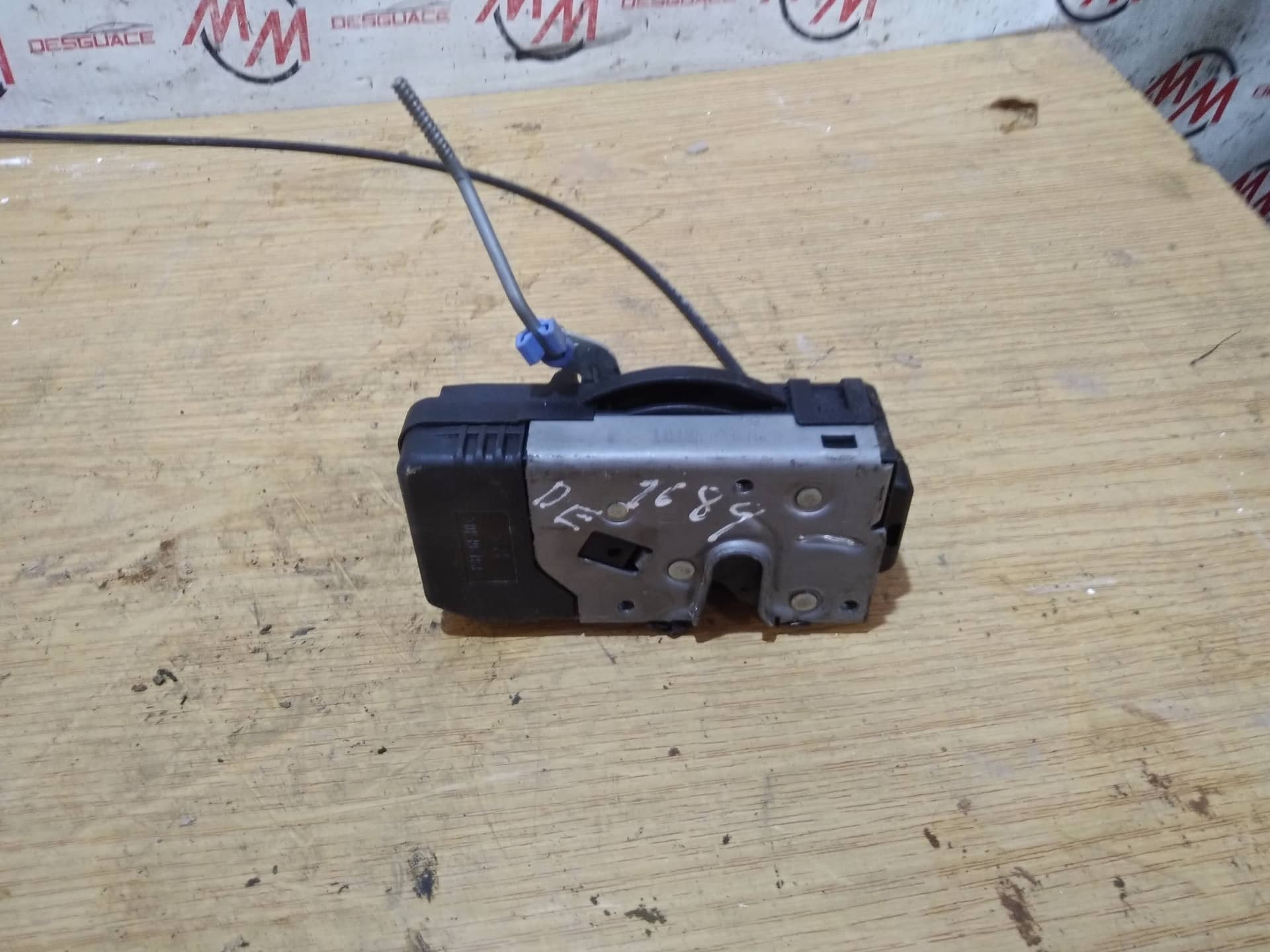 CERRADURA PUERTA DELANTERA DERECHA