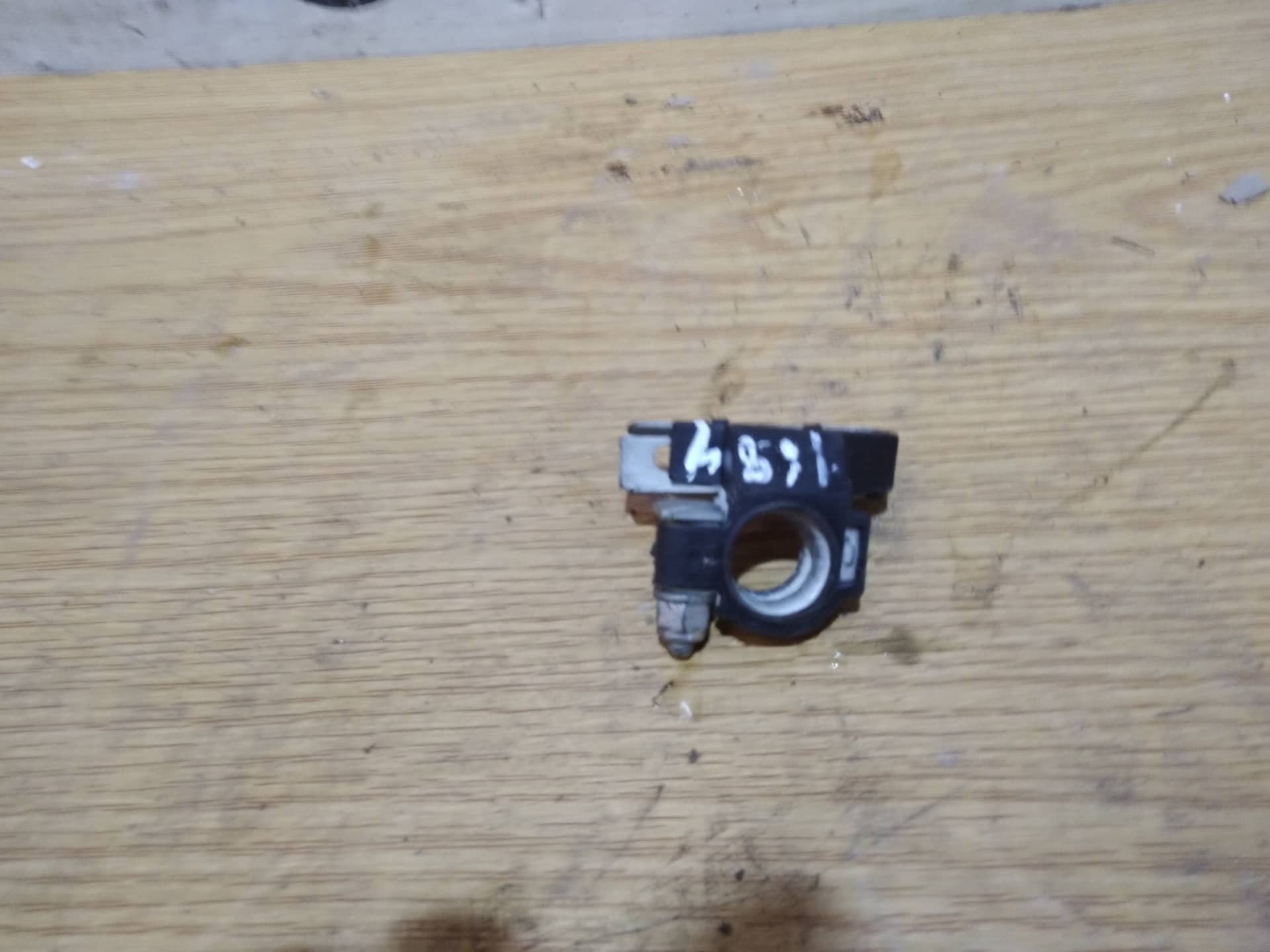 NO IDENTIFICADO