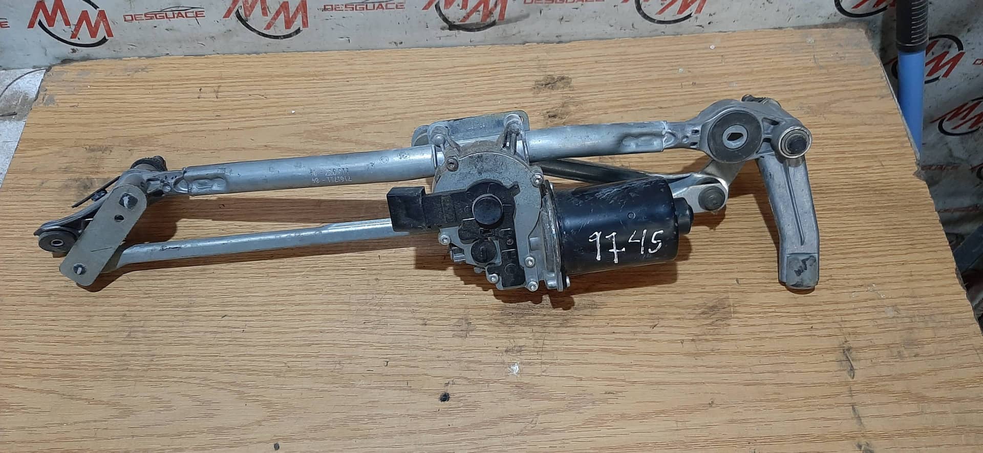 MOTOR LIMPIA DELANTERO