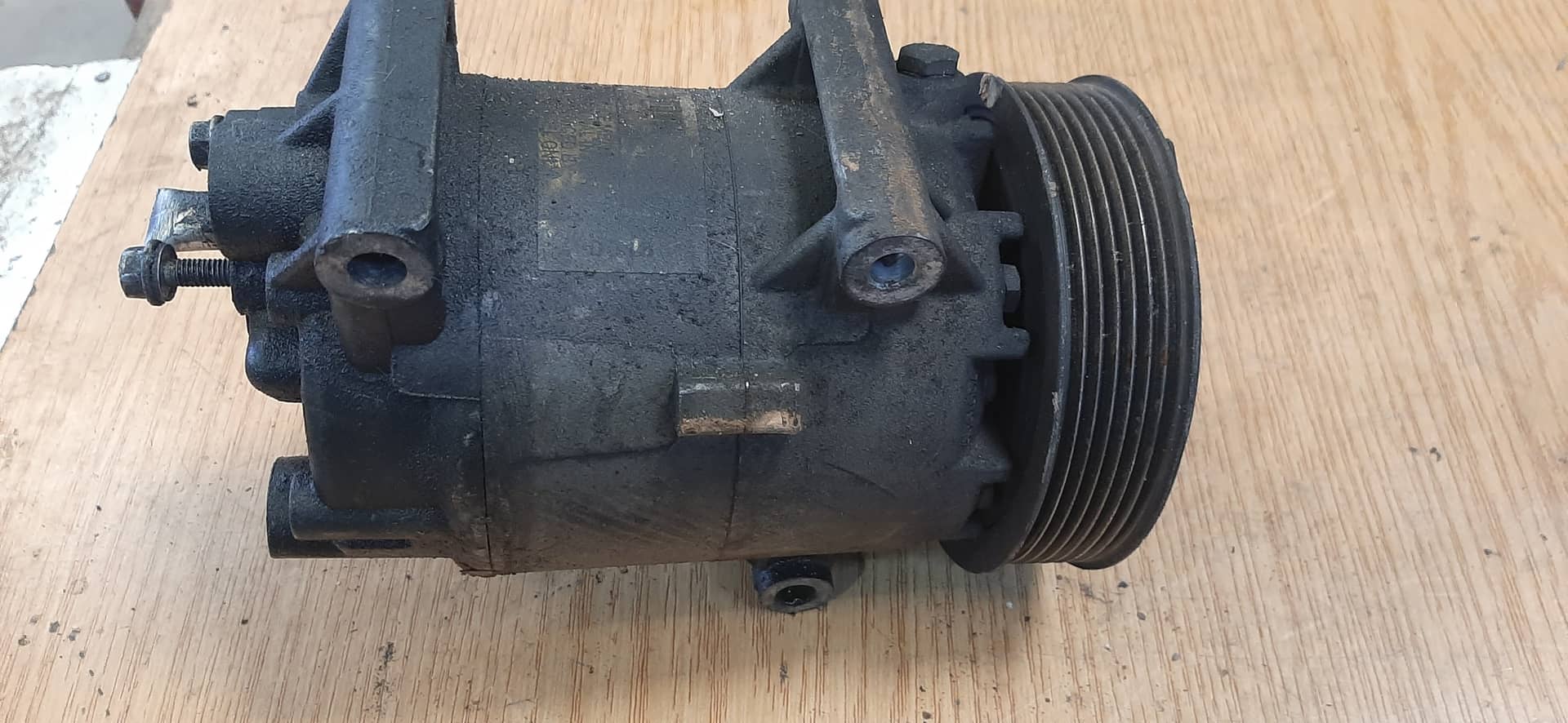 COMPRESOR AIRE ACONDICIONADO